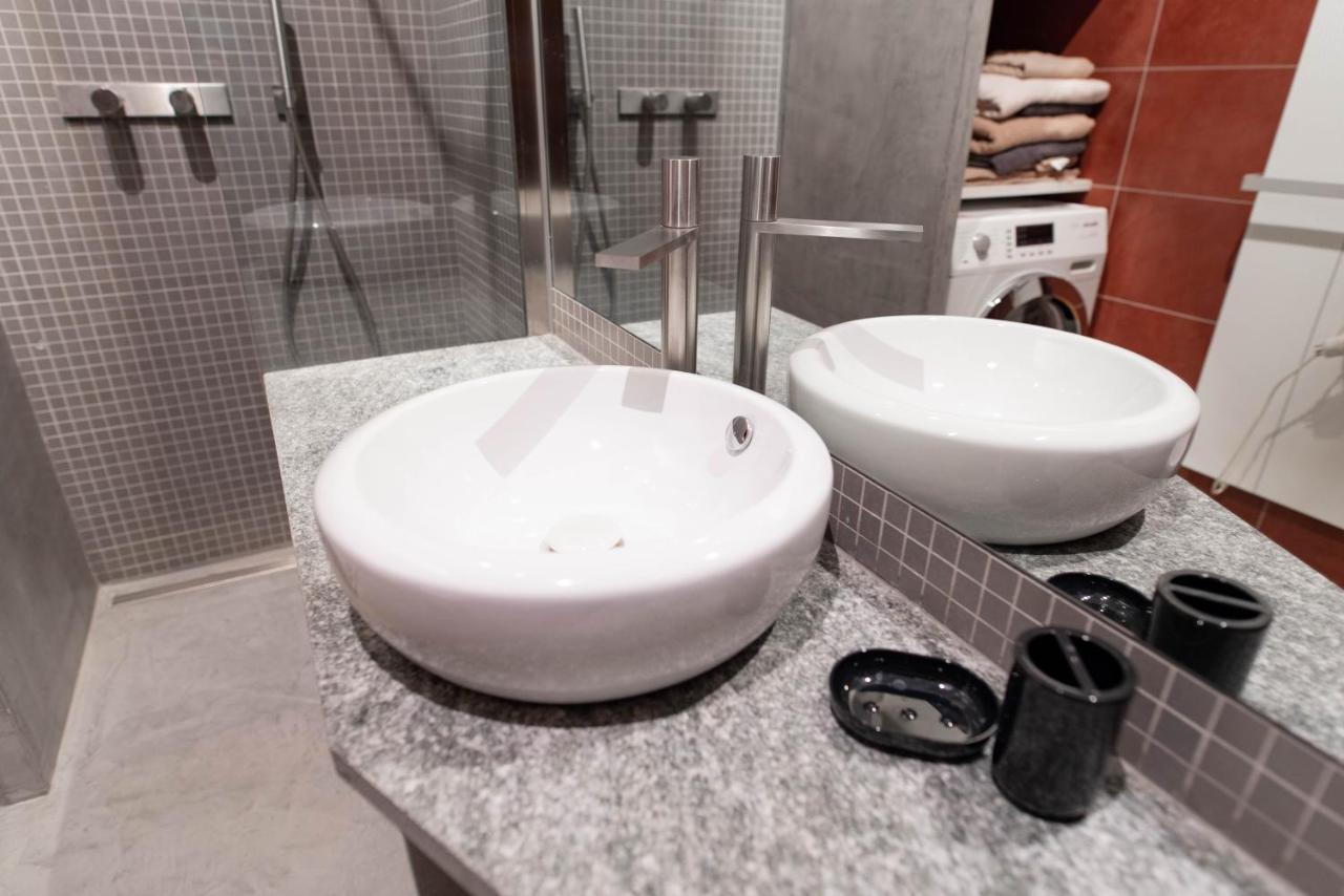 In Centro, 5 Posti Letto: Ca' Cybeles Apartment ตูริน ภายนอก รูปภาพ
